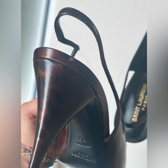 Saint Laurent Kiki 85 mm Tortoise Patent Slingback Pumps - Picture 7 of 9